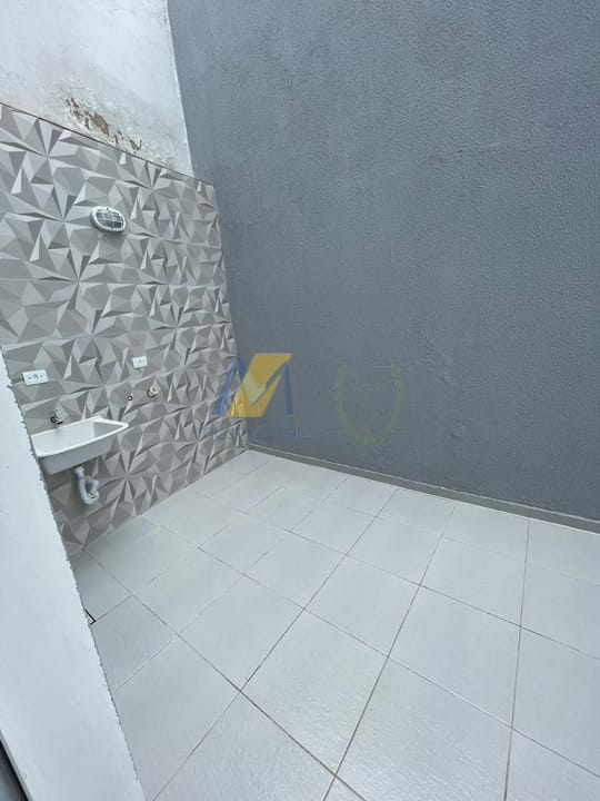 Casa à venda com 2 quartos, 80m² - Foto 10