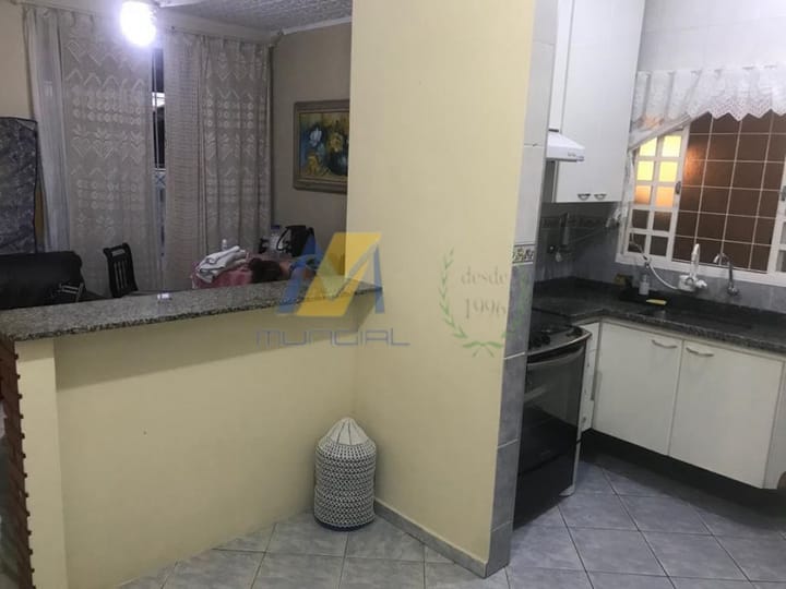 Casa à venda com 5 quartos, 150m² - Foto 10