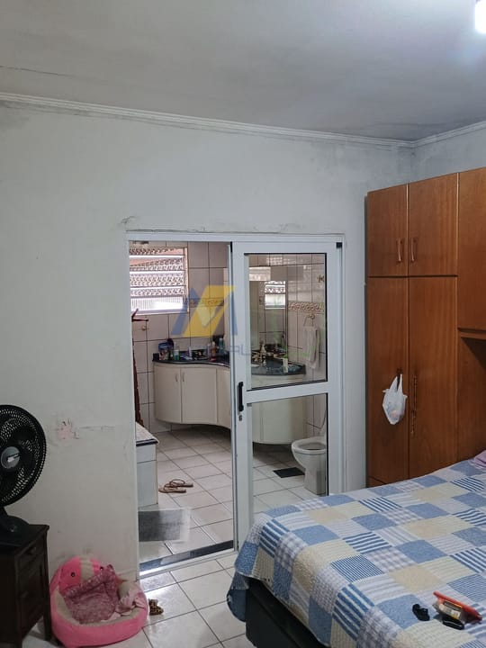 Casa à venda com 2 quartos, 228m² - Foto 9