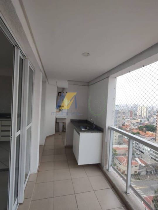 Apartamento para alugar com 2 quartos, 69m² - Foto 29