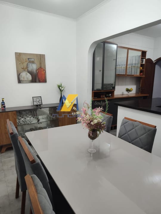 Casa à venda com 3 quartos, 202m² - Foto 41
