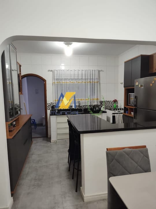 Casa à venda com 3 quartos, 202m² - Foto 42