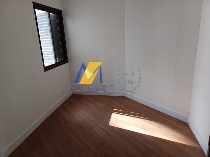 Apartamento para alugar com 4 quartos, 96m² - Foto 11