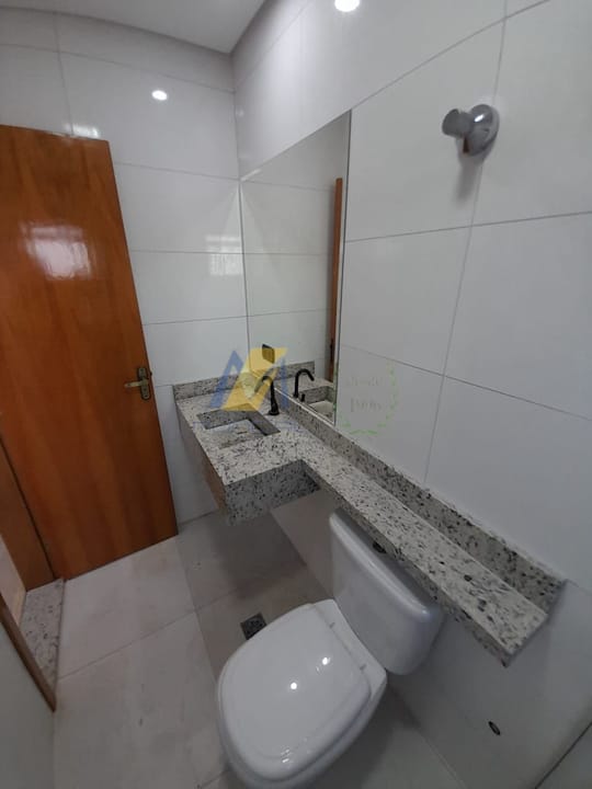 Casa à venda com 3 quartos, 100m² - Foto 6