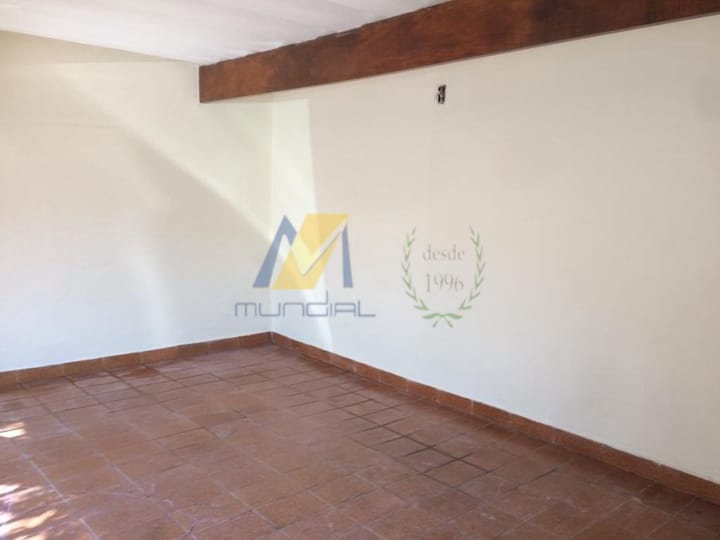 Casa à venda com 2 quartos, 100m² - Foto 11