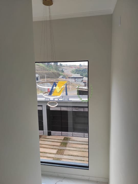 Casa à venda com 3 quartos, 142m² - Foto 14