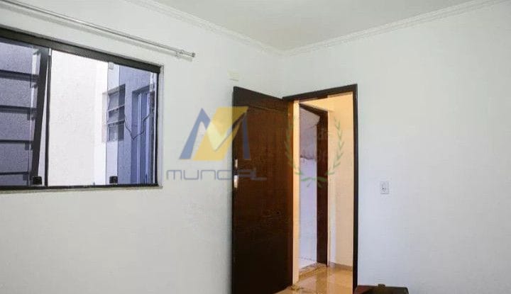 Casa para alugar com 2 quartos, 150m² - Foto 13