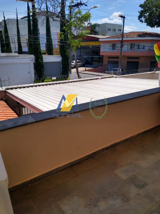 Casa à venda com 3 quartos, 270m² - Foto 9