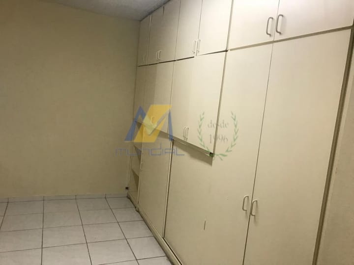 Casa à venda com 5 quartos, 150m² - Foto 20