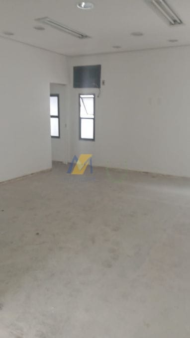 Prédio Inteiro para alugar, 724m² - Foto 9