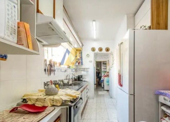 Apartamento à venda com 3 quartos, 110m² - Foto 10