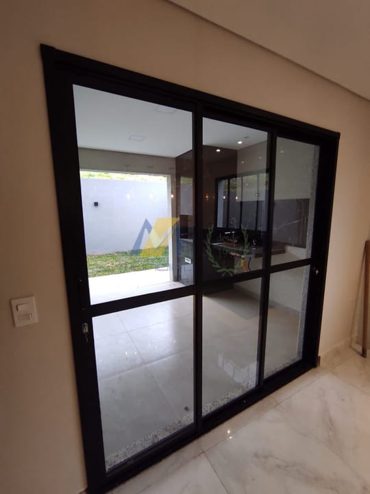 Casa à venda com 3 quartos, 142m² - Foto 10