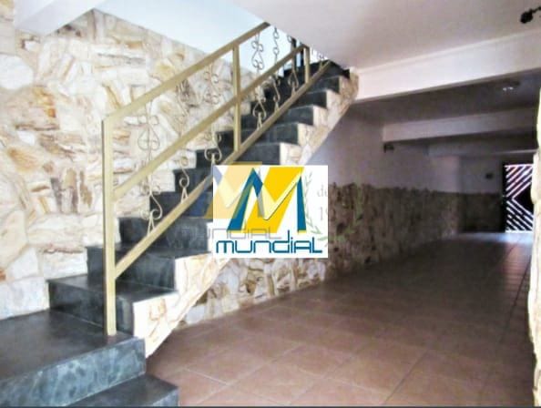 Casa à venda com 4 quartos, 252m² - Foto 26