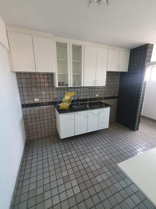 Apartamento para alugar com 2 quartos, 77m² - Foto 34