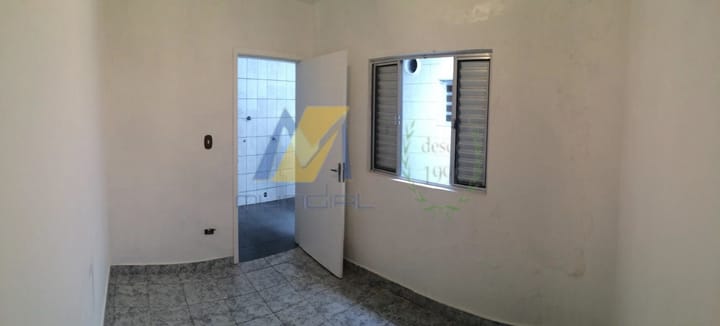 Casa para alugar com 3 quartos, 160m² - Foto 8