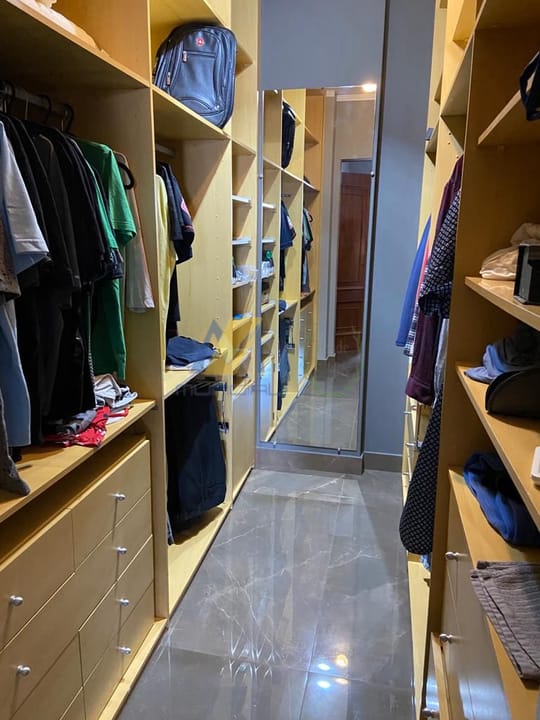 Apartamento à venda com 3 quartos, 198m² - Foto 51