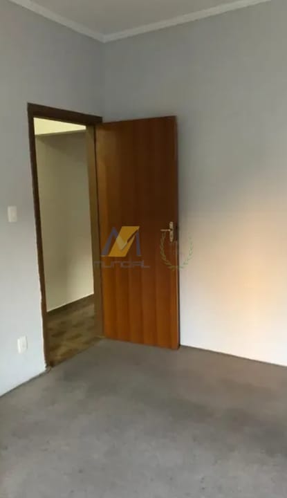 Casa à venda com 2 quartos, 127m² - Foto 8