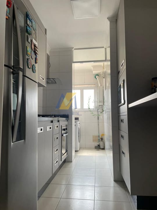 Apartamento à venda com 2 quartos, 87m² - Foto 12