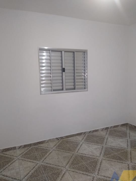 Casa à venda com 2 quartos, 83m² - Foto 9