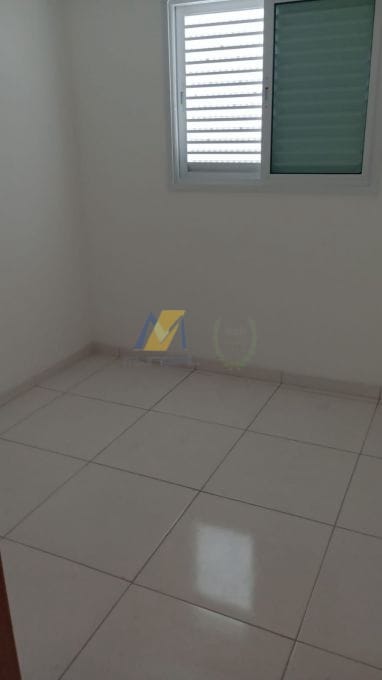 Casa à venda com 3 quartos, 150m² - Foto 5