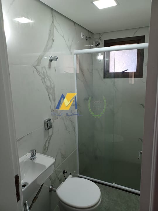 Apartamento para alugar com 4 quartos, 96m² - Foto 32