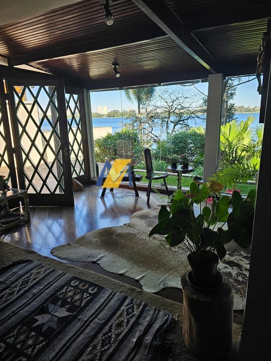 Casa à venda e aluguel com 6 quartos, 500m² - Foto 26