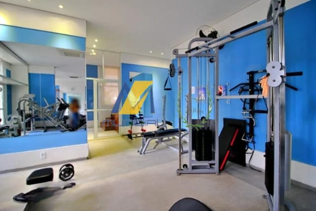 Apartamento para alugar com 3 quartos, 130m² - Foto 40