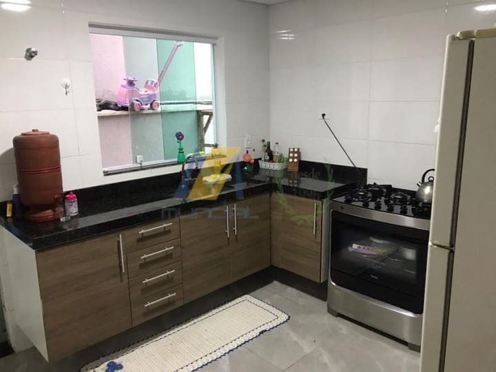 Casa à venda com 3 quartos, 125m² - Foto 14