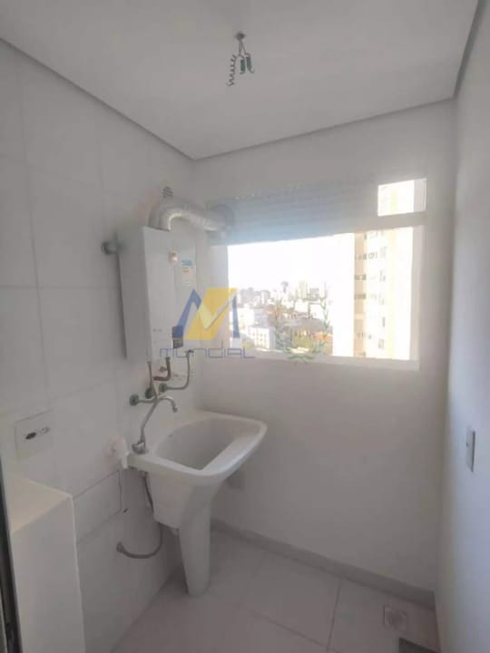 Apartamento para alugar com 2 quartos, 58m² - Foto 13