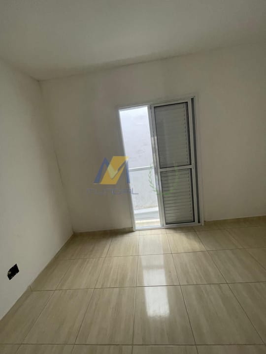 Casa à venda com 2 quartos, 60m² - Foto 14