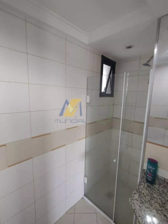 Apartamento para alugar com 2 quartos, 63m² - Foto 18