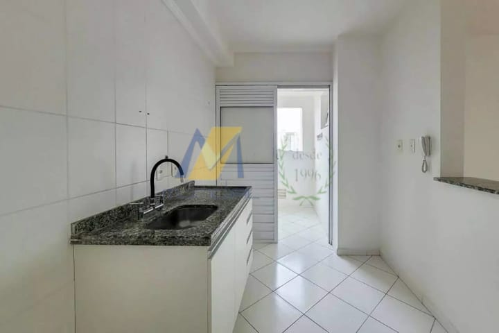 Apartamento para alugar com 3 quartos, 84m² - Foto 7