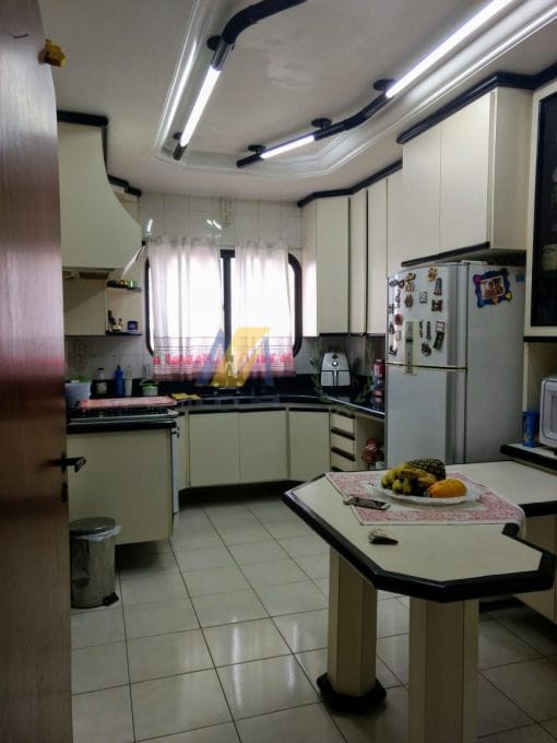 Apartamento à venda com 4 quartos, 138m² - Foto 5