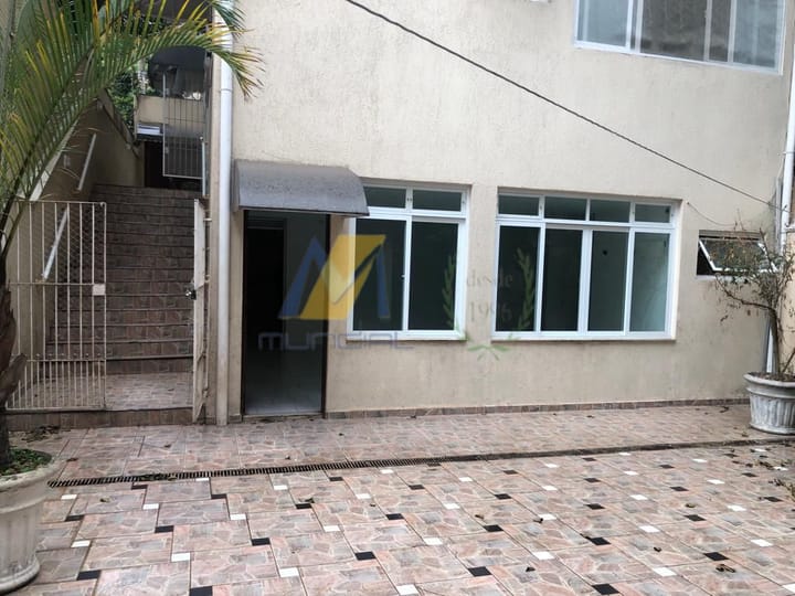 Casa à venda com 3 quartos, 350m² - Foto 17