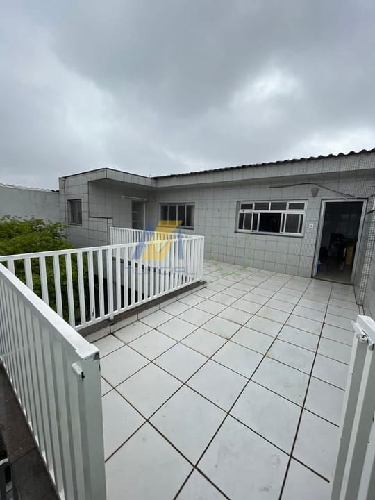 Casa à venda com 4 quartos, 300m² - Foto 17