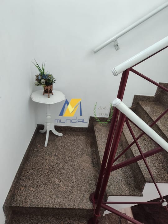 Casa à venda com 3 quartos, 202m² - Foto 26