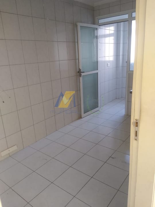 Apartamento para alugar com 2 quartos, 70m² - Foto 7