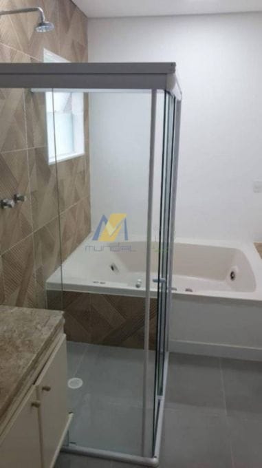 Casa para alugar com 8 quartos, 628m² - Foto 9