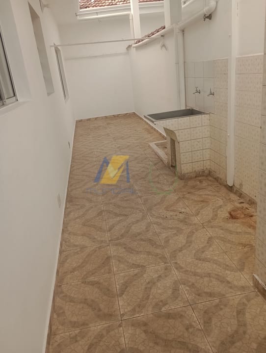 Apartamento para alugar com 2 quartos, 65m² - Foto 9