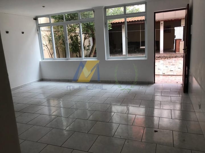 Casa à venda com 3 quartos, 350m² - Foto 11