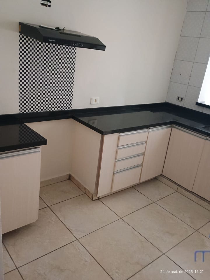 Casa para alugar com 1 quarto, 50m² - Foto 14