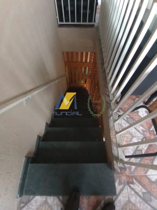 Casa à venda com 3 quartos, 199m² - Foto 15
