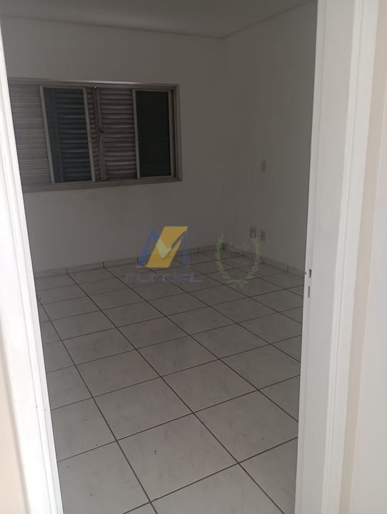 Apartamento para alugar com 2 quartos, 65m² - Foto 16