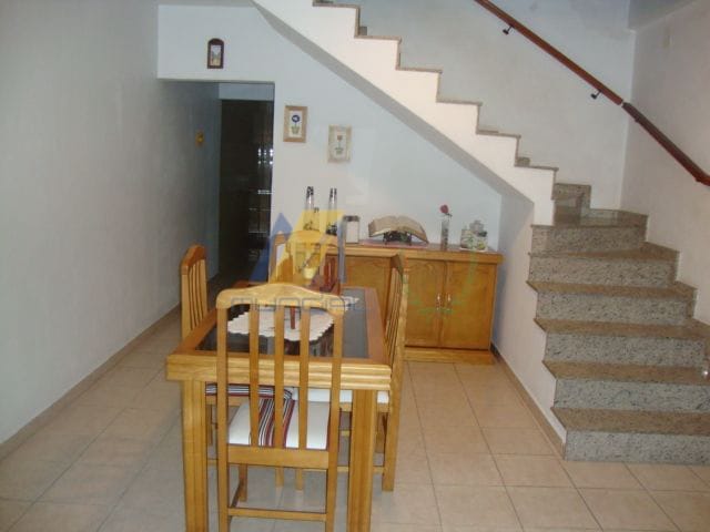 Casa à venda com 2 quartos, 150m² - Foto 16