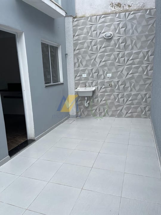 Casa à venda com 2 quartos, 80m² - Foto 15