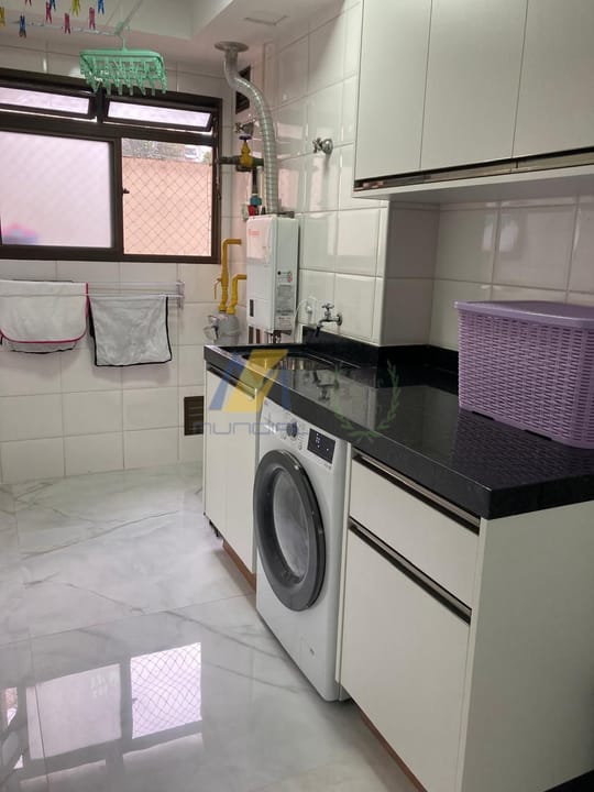 Apartamento à venda com 3 quartos, 122m² - Foto 15