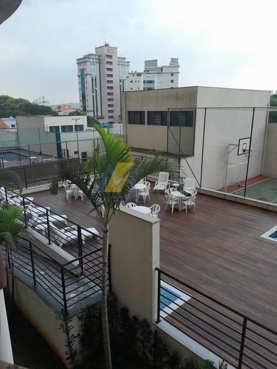 Apartamento para alugar com 3 quartos, 139m² - Foto 8