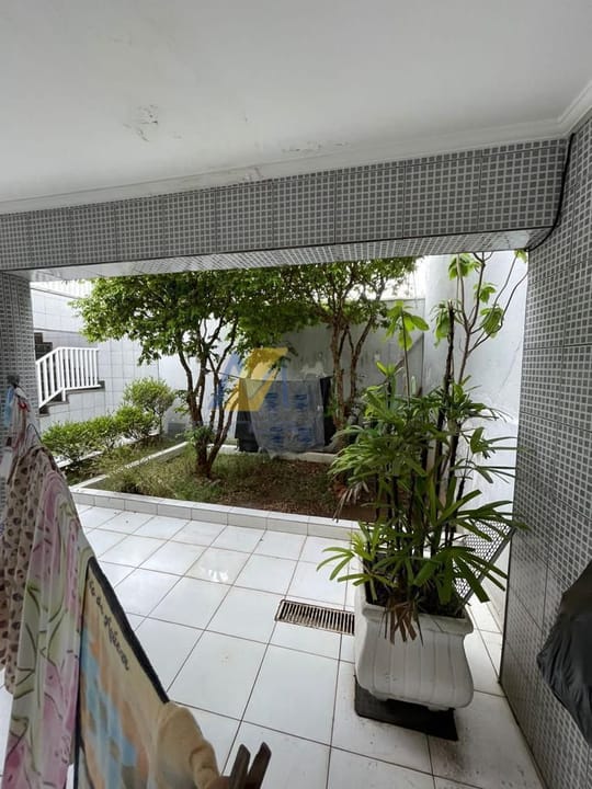 Casa à venda com 4 quartos, 300m² - Foto 13