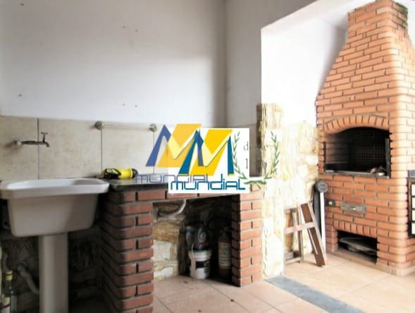 Casa à venda com 4 quartos, 252m² - Foto 28