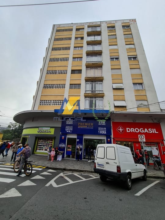 Apartamento para alugar com 3 quartos, 132m² - Foto 12